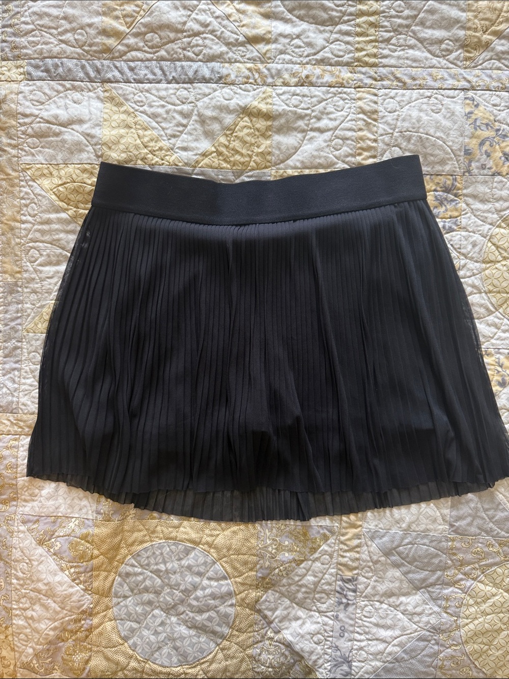 Kyodan Tennis- Black Pleated Athletic Mini Skort with Sheer over skirt